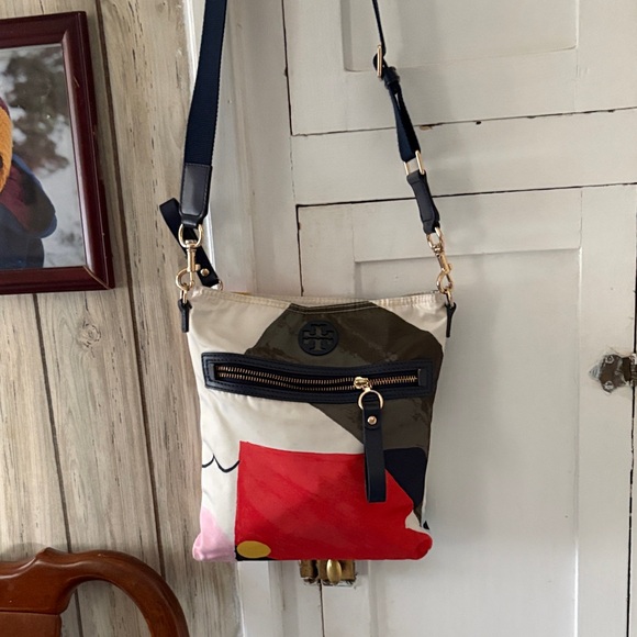 Tory Burch Handbags - Tory Burch Red and Cream Crossbody Bag